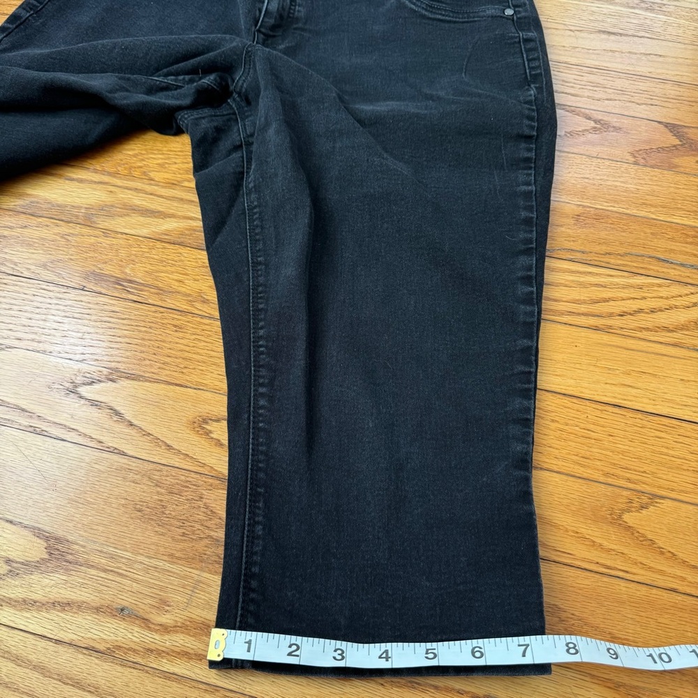 1822 Denim Women's Black Capri Jeans Size 18W - Picture 8 of 10